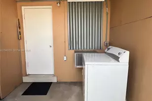 2651 W 12th Ave, Hialeah, FL 33010 - Photo 19