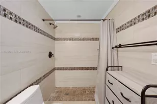 9312 SW 40th Terrace, Miami, FL 33165 - Photo 25