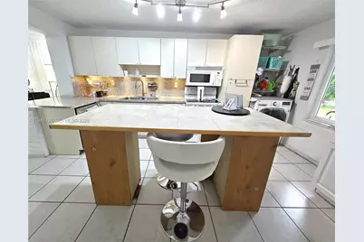 85 NW 126th, North Miami, FL 33168 - Photo 17