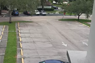 4255 N University Dr, Sunrise, FL 33351 - Photo 29