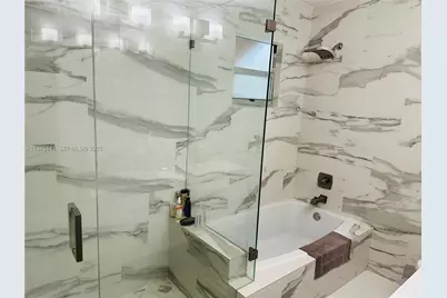 [Address not provided], Miami, FL 33161 - Photo 5