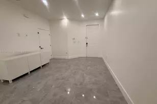 11271 NW 84th St, Doral, FL 33178 - Photo 5