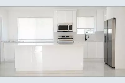 973 NW 8th St, Homestead, FL 33030 - Photo 5