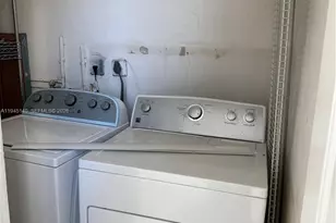 3745 NE 171st St, North Miami Beach, FL 33160 - Photo 15