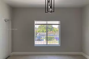 447 SW 78th Ct, Unincorporated Dade County, FL 33144 - Photo 7