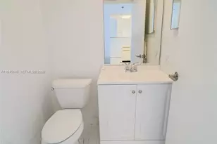 540 Brickell Key Dr, Miami, FL 33131 - Photo 11