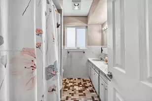 1621 NW 110th Terrace, Pembroke Pines, FL 33026 - Photo 23