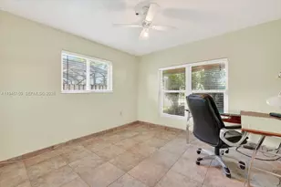 1621 NW 110th Terrace, Pembroke Pines, FL 33026 - Photo 21
