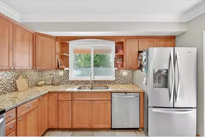 1621 NW 110 Ter, Pembroke Pines, FL 33026 - Photo 11