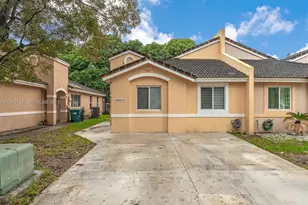 20512 SW 93rd Ave, Cutler Bay, FL 33189 - Photo 3