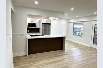 13255 SW 9th Ct #405G, Pembroke Pines, FL 33027 - Photo 3