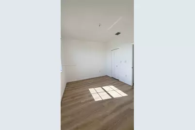 11383 SW 248th Ter, Homestead, FL 33032 - Photo 13