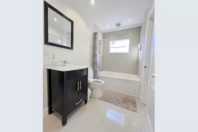 2539 Thomas St, Hollywood, FL 33020 - Photo 9