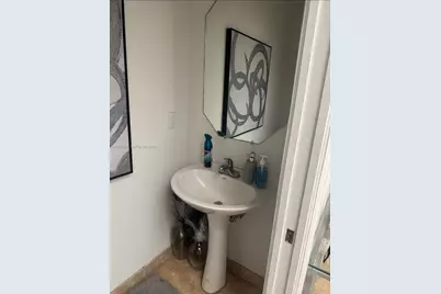 501 Talia Cir, Palm Springs, FL 33461 - Photo 15