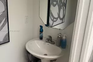 501 Talia Cir, Palm Springs, FL 33461 - Photo 15