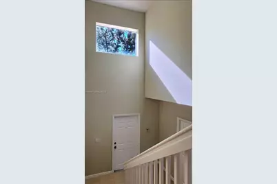 501 Talia Cir, Palm Springs, FL 33461 - Photo 5