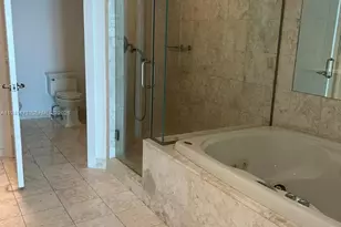 1331 Brickell Bay Dr, Miami, FL 33131 - Photo 11