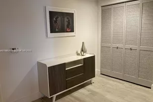 121 NE 34th St, Miami, FL 33137 - Photo 7