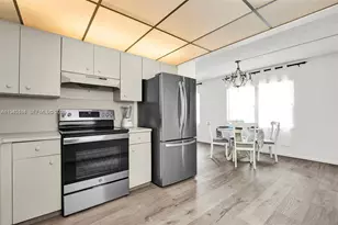 400 SW 134th Way, Pembroke Pines, FL 33027 - Photo 9