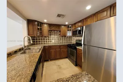 2175 NE 170th St #108, North Miami Beach, FL 33162 - Photo 3