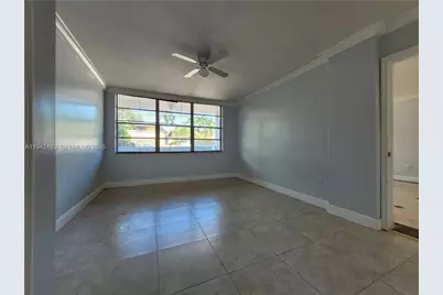 2175 NE 170th St #108, North Miami Beach, FL 33162 - Photo 7