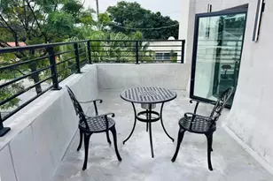 905 SW 13th Ct, Miami, FL 33135 - Photo 17