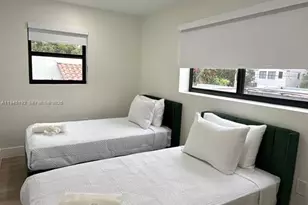 905 SW 13th Ct, Miami, FL 33135 - Photo 23