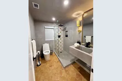 905 SW 13th Ct, Miami, FL 33135 - Photo 15