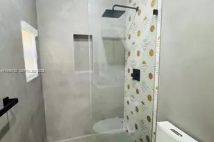 905 SW 13th Ct, Miami, FL 33135 - Photo 29