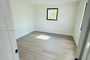 905 SW 13th Ct, Miami, FL 33135 - Photo 43