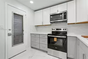 406 NW 68th Ave, Plantation, FL 33317 - Photo 17