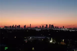 2899 Collins Ave, Miami Beach, FL 33140 - Photo 19