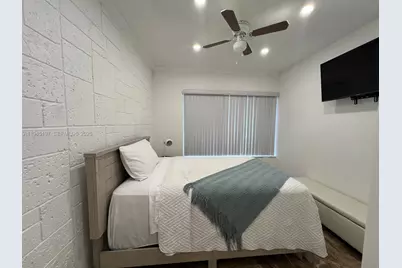 1735 NE 157th Ter, North Miami Beach, FL 33162 - Photo 27