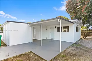 13310 NW 17th Pl, Miami, FL 33167 - Photo 9