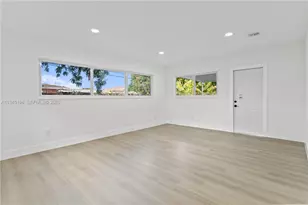 13310 NW 17th Pl, Miami, FL 33167 - Photo 23