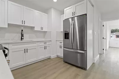 13310 NW 17th Pl, Miami, FL 33167 - Photo 21