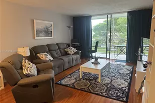 2861 Somerset Dr, Lauderdale Lakes, FL 33311 - Photo 5