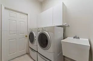 719 SW Munjack Cir, Port Saint Lucie, FL 34986 - Photo 21