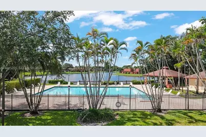 11920 SW 9th Mnr, Davie, FL 33325 - Photo 37