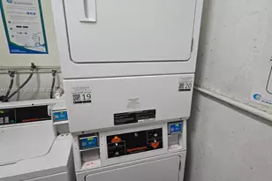 1481 NE Miami Gardens Dr, Miami, FL 33179 - Photo 19