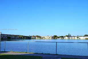 1481 NE Miami Gardens Dr, Miami, FL 33179 - Photo 33