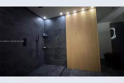 1001 SW 98th Ave #00, Pembroke Pines, FL 33025 - Photo 17