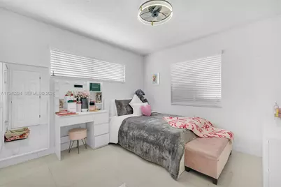 3172 W 79th Pl #0, Hialeah, FL 33018 - Photo 27