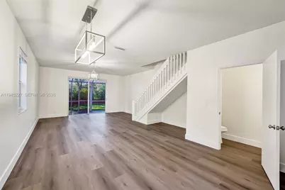 1978 Madeira Dr #1978, Weston, FL 33327 - Photo 3