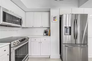 1800 Sunset Harbour Dr, Miami Beach, FL 33139 - Photo 15