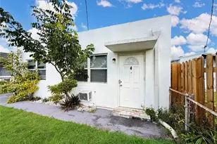 635 NW 22nd Rd, Fort Lauderdale, FL 33311 - Photo 9