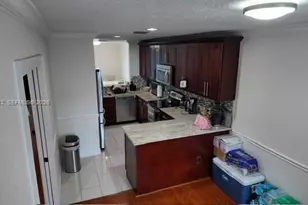 9891 NW 24th St, Sunrise, FL 33322 - Photo 5