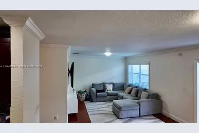 9891 NW 24th St, Sunrise, FL 33322 - Photo 11