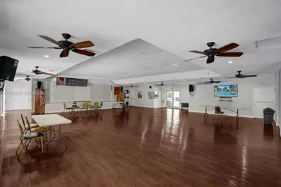 2801 Somerset Dr #408, Lauderdale Lakes, FL 33311 - Photo 25