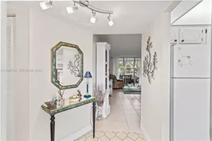 2998 NW 48th Terrace, Lauderdale Lakes, FL 33313 - Photo 7